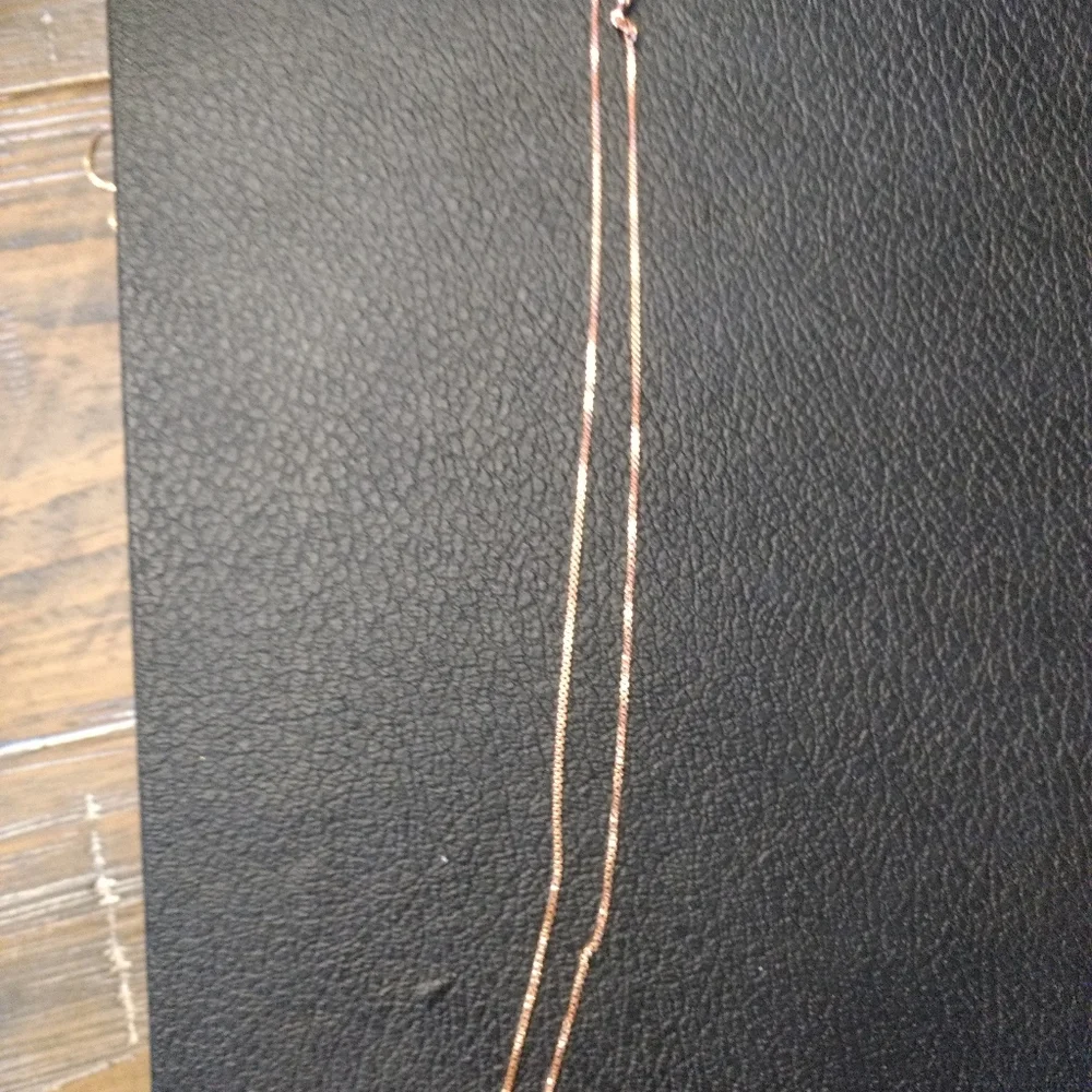 Necklaces - Picture 1 of 2